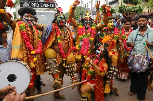 गोलकोंडा किले पर बोनालू शोभायात्रा का आगाज़