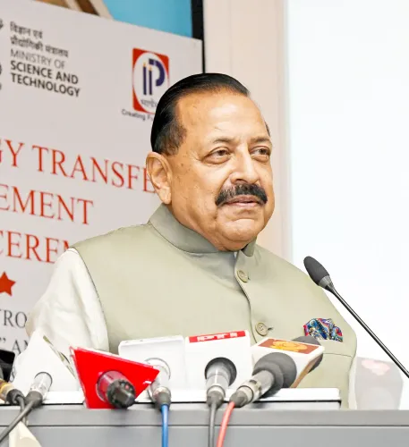 नई दिल्ली: जितेंद्र सिंह ने बायो-बिटुमिन प्रौद्योगिकी हस्तांतरण कार्यक्रम में भाग लिया