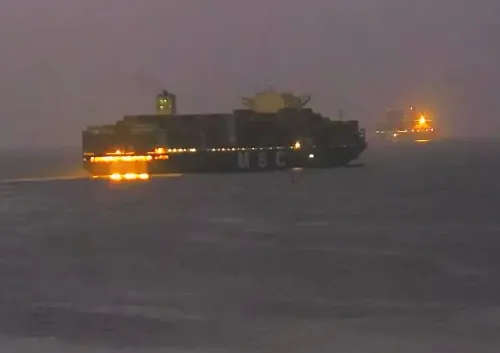 How has Vizhinjam welcomed 500 ships in just 10 months?