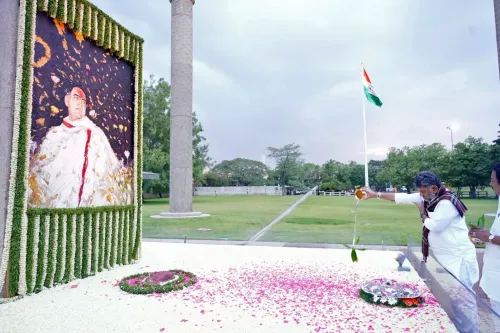 Kancheepuram : DK Shivakumar pays tribute to Rajiv Gandhi on Sadbhavana Diwas