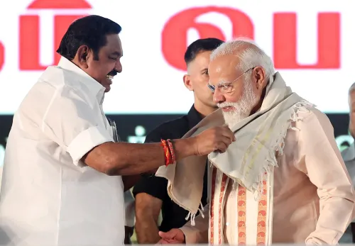 पीएम मोदी तिरुचिरापल्ली में एक सार्वजनिक बैठक में शामिल हुए