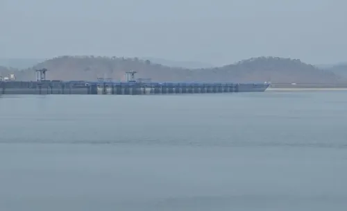 उकाई डैम के 54 वर्ष: दक्षिण गुजरात को सिंचाई, बिजली और पेयजल देने वाली 'वल्लभ सागर' की कहानी