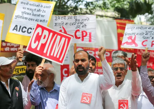 New Delhi: Workers Protest at Jantar Mantar Over Exploitation