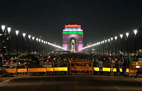 New Delhi: People visit India Gate