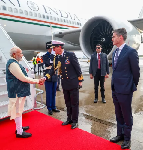 Amsterdam: PM Modi Arrives in Netherlands