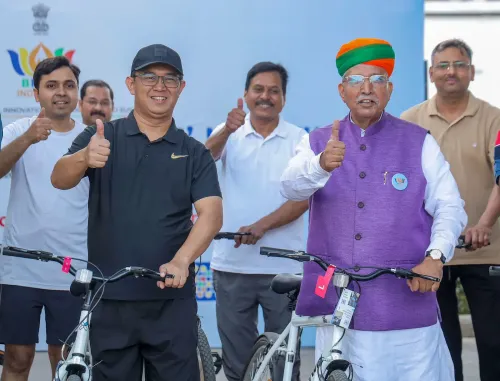 गांधीनगर में BRICS प्रतिनिधियों संग साइकिल सवारी