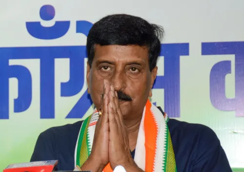 डॉ. करुणा सागर की पटना में पत्रकार वार्ता