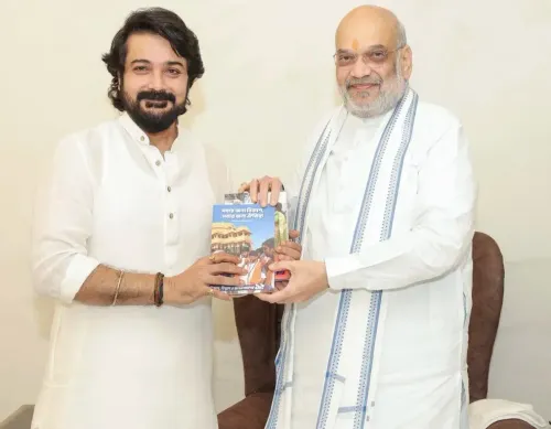 अमित शाह का प्रोसेनजित चटर्जी के घर दौरा