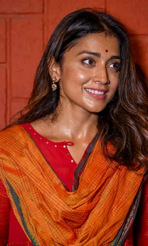 Mumbai: Actor Shriya Saran in Juhu