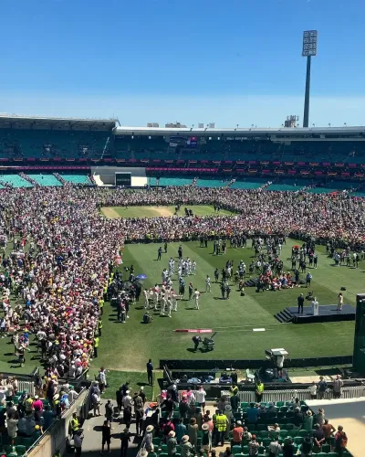 Did the 5th Ashes Test Set a New Attendance Record at SCG?
