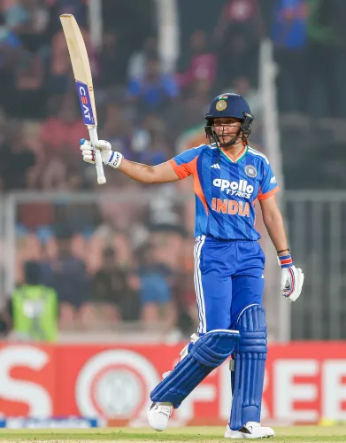 How did Harmanpreet Kaur inspire her team to victory?