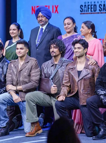 सिद्धार्थ और अभय वर्मा पहुँचे 'ऑपरेशन सफ़ेद सागर' ट्रेलर लॉन्च पर