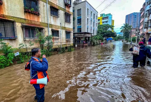 Pune: Heavy Rain Causes Flood-Like Situation