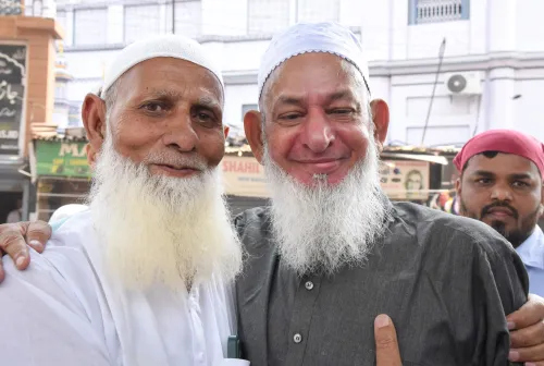 Patna: Worshippers Attend Alvida Jumma Prayers