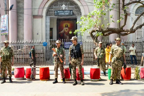 कोलकाता: पश्चिम बंगाल विधानसभा चुनाव से पहले केंद्रीय बलों ने रूट मार्च किया