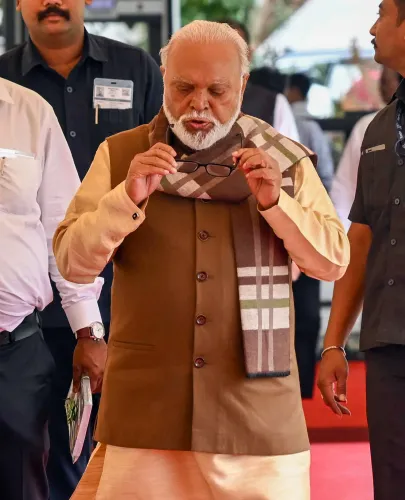 छगन भुजबल पहुँचे विधान भवन, मानसून सत्र शुरू