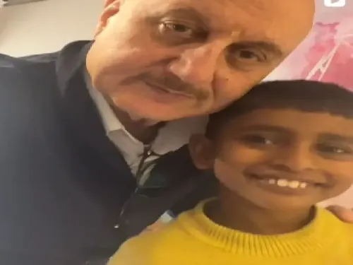 क्या 70 की उम्र में अनुपम खेर को मिला नया दोस्त?