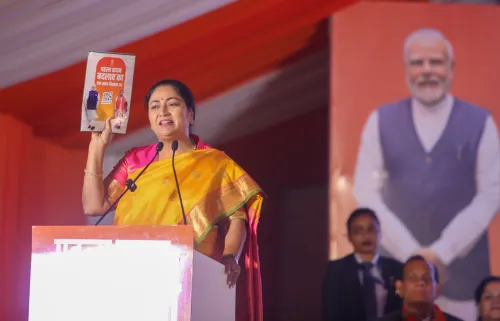 दिल्ली सरकार के एक साल का जश्न मनाने का आयोजन