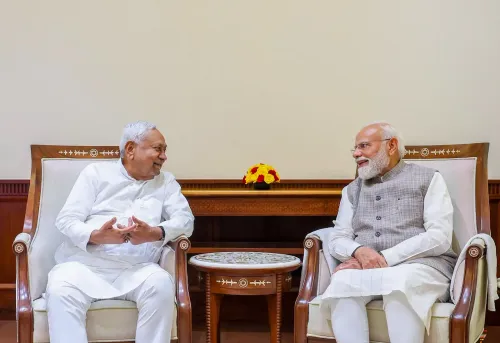 New Delhi: Nitish Kumar meets PM Modi