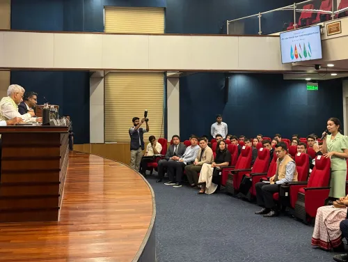 नई दिल्ली: जयशंकर ने मध्य एशियाई युवा प्रतिनिधिमंडल के साथ बातचीत की