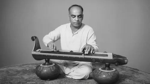 पंडित लालमणि मिश्र: 7 साल में सुरों की पहचान, 1,500 बंदिशें कंठस्थ और 'मिश्रवाणी' की अमर विरासत