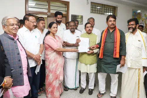 NDA नेताओं ने SIR विवाद पर सौंपा ज्ञापन
