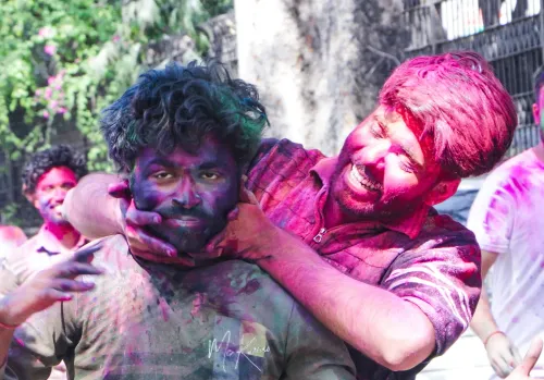 University Students Joyously Observe Holi at DDU Marg