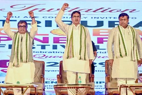 मेजर ध्यानचंद स्टेडियम में मानिक साहा और सुकांत मजूमदार एक साथ