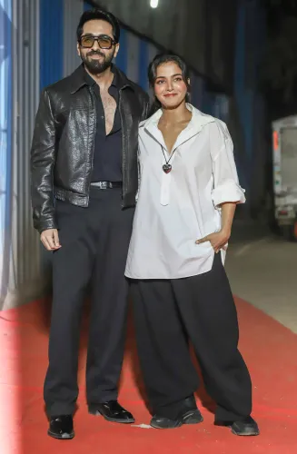 Mumbai: Celebrities Spotted During Song Shoot for 'Pati Patni Aur Woh Do'