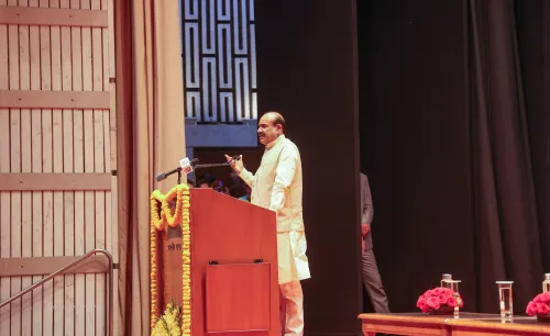 नई दिल्ली: ओम बिड़ला ने संसद में बैसाखी उत्सव में भाग लिया