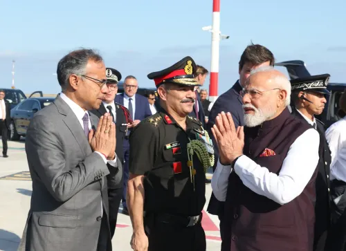 नीस से विदाई: मोदी ब्रातिस्लावा के लिए रवाना