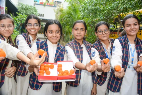 परिणाम घोषणा के बाद पटना के छात्रों का जश्न