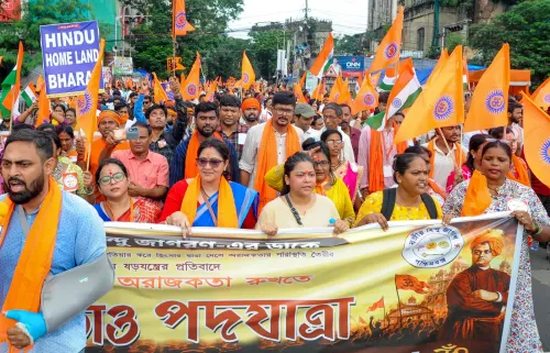 बंगीय हिंदू जागरण मंच का कोलकाता में विरोध प्रदर्शन