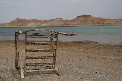 Nevada: Lake Mead reaches record-low water level amid drought