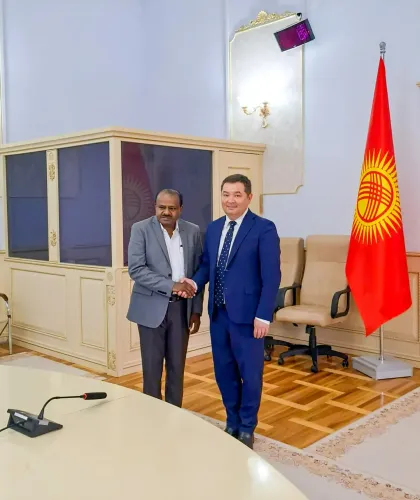 Bishkek: H.D. Kumaraswamy meets Kyrgyz Economy Minister