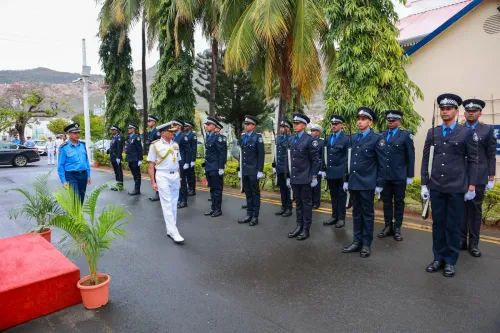 Port Louis: Navy Chief Krishna Swaminathan meets Mauritius officials