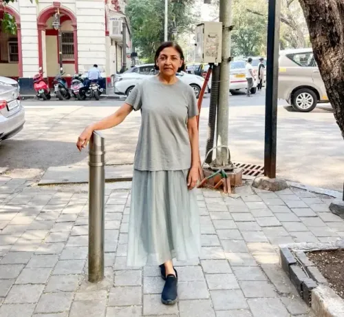 क्या अभिनेता जितेश ठाकुर ने दीप्ति नवल की तुलना एक दिव्य शक्ति से की?