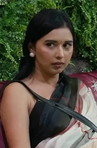 बिग बॉस 19 : तान्या मित्तल ने बताया दर्दनाक राज, 'पिता की मार से तंग आकर करना चाहती थी सुसाइड'
