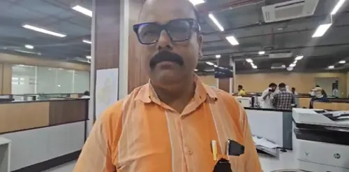 क्या दूसरे दिन भी भुवनेश्वर नगर निगम कर्मचारियों का 'काम बंद करो' आंदोलन जारी रहा?