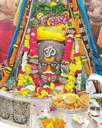 क्या महाकाल का दक्षिणमुखी शिवलिंग वास्तव में अद्वितीय है?