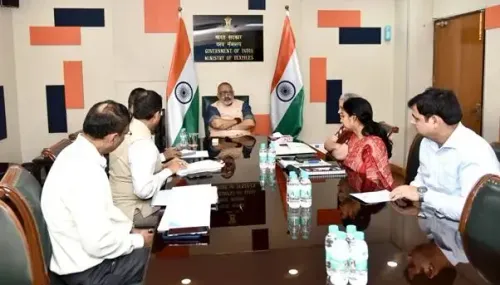 क्या देशभर में कपास खरीद के लिए 550 केंद्र स्थापित किए गए हैं? केंद्रीय मंत्री ने की समीक्षा बैठक