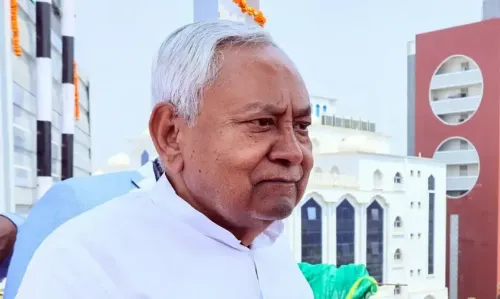 क्या नीतीश कुमार ने विपक्ष पर निशाना साधा, 'किया कुछ नहीं अब केवल बेतुकी बातें करते हैं'?