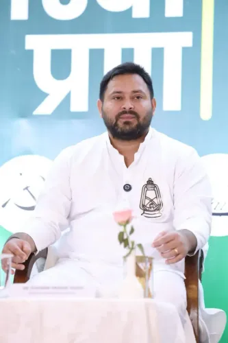 क्या राजद नेता तेजस्वी यादव का बिहार में बदलाव के लिए वोट देने का आह्वान सही है?