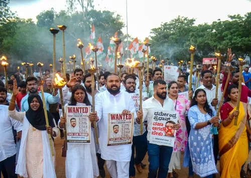 फ्रीडम पार्क में युवा कांग्रेस का NEET विरोध मार्च