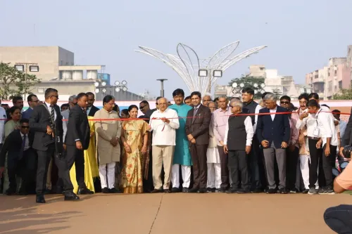 What Makes the Floral Journey from Ancient to Modern India at Sabarmati Riverfront Special?