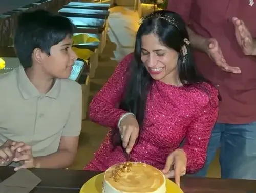 Aahana Kumra's Joyful Holi Celebration in Goa with Family