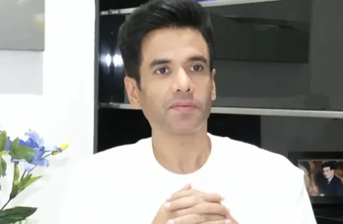 तुषार कपूर बोले — सोशल मीडिया ने युवाओं को राजनीति से जोड़ा, 2014 के बाद से जागरूकता बढ़ी