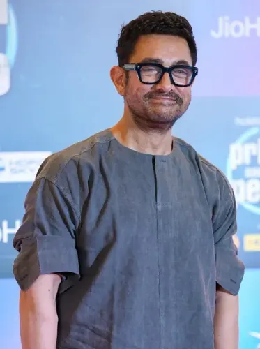 Azad Rao Khan seen emotional after Aamir Khan's pet clinic visit