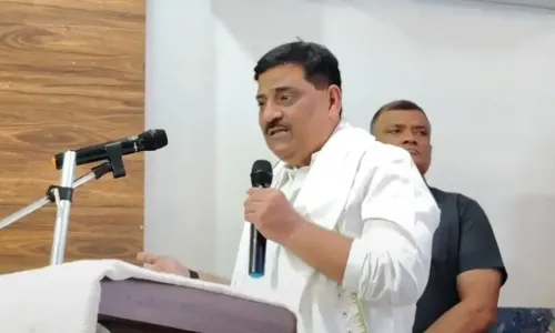 जदयू ही बिहार की राजनीति का केंद्र रहेगी: संजय झा का हाजीपुर में ऐलान, फरक्का जल संधि पर भी चेतावनी