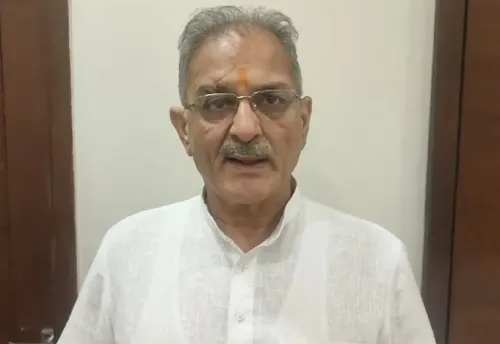 क्या आपातकाल लोकतंत्र पर एक क्रूर हमला था, मौलिक अधिकारों का दमन हुआ?